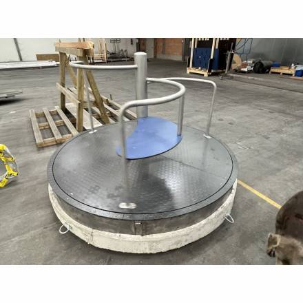 Inklusions-Karussell Tivat