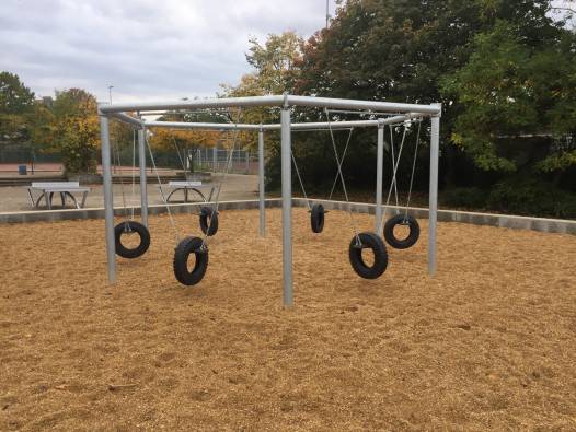 SECHSECKSCHAUKEL,Metall verz. inkl. Reifen-Sitzen