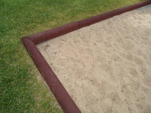 Gummigranulat�berzug f�r Beton Rabatten 80 mm