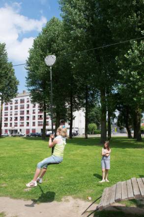 Seilbahn Robinie mit 2 Plattformen