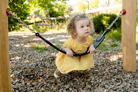 U3-Bauch-Schaukel mit und ohne Stahllaschen
