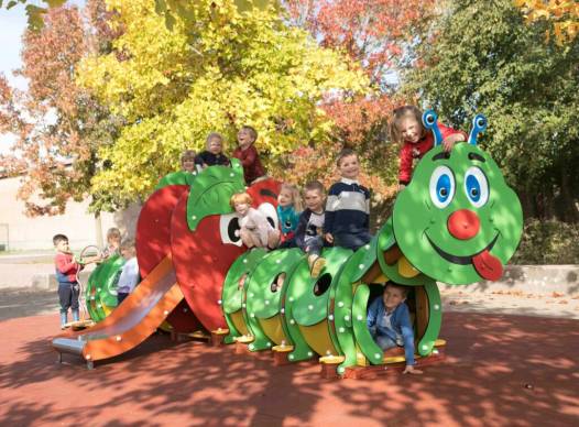 Die Raupe (lange Version mit Apfel)