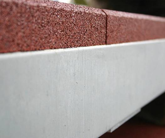 Rollstuhlfahrer-Trampolin Rolli