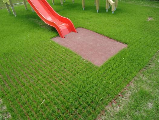 Rutschenauslaufplatte