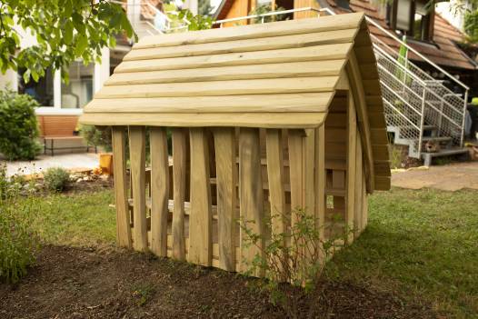 Spielhaus Waldhtte mit Boden