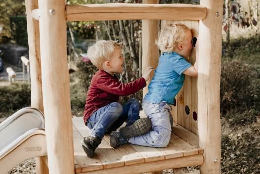 U3-Zwergenhausturm mit Anbauten - mit oder ohne Stahlanker
