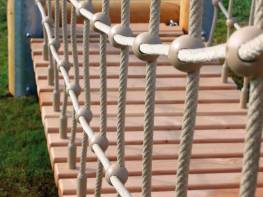 Netzgelnder fr Holz- oder Gummibodenlaufstege, per lfd.m