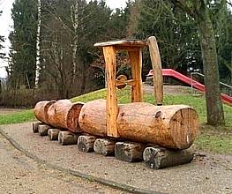 Eisenbahn aus Eiche