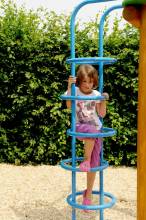 Adlernest mit Rohrtreppe Adlernest mit Rohrtreppe