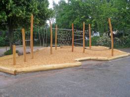 Kletter- und Hangelanlage Spiderman