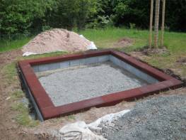 Sandkastenumrandung aus Blockstufen, Eckteil
