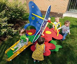 Klettergerst fr Kleinkinder Schmetterling