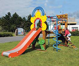 Klettergert Paradisio mit Rutschbahn